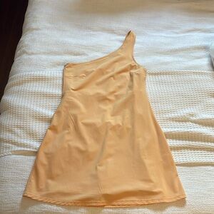 Abercrombie exercise dress light orange